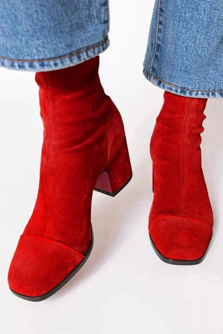 Grimburga – Wildleder-Stiefeletten mit Absatz von Amora Bern, Ansicht 10