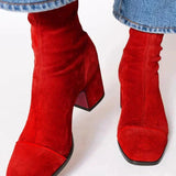 Grimburga – Wildleder-Stiefeletten mit Absatz von Amora Bern, Ansicht 10