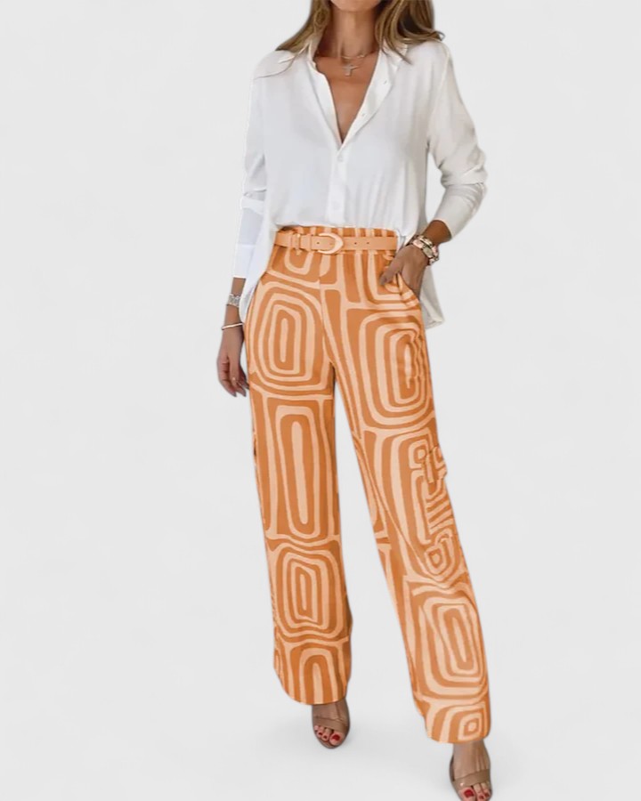 Kira Elegantes zweiteiliges Set, Vorderansicht