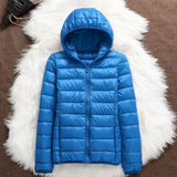 Eilika – Übergangsjacke in Himmelblau von Amora Bern, Ansicht 3