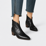 Bathildis – Elegante Stiefeletten von Amora Bern