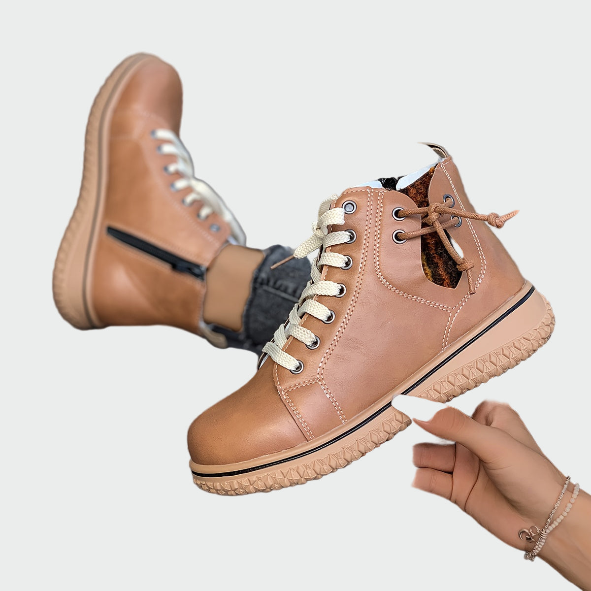 Regintrud – Knöchelhohe orthopädische Lederstiefeletten von Amora Bern, Ansicht 4