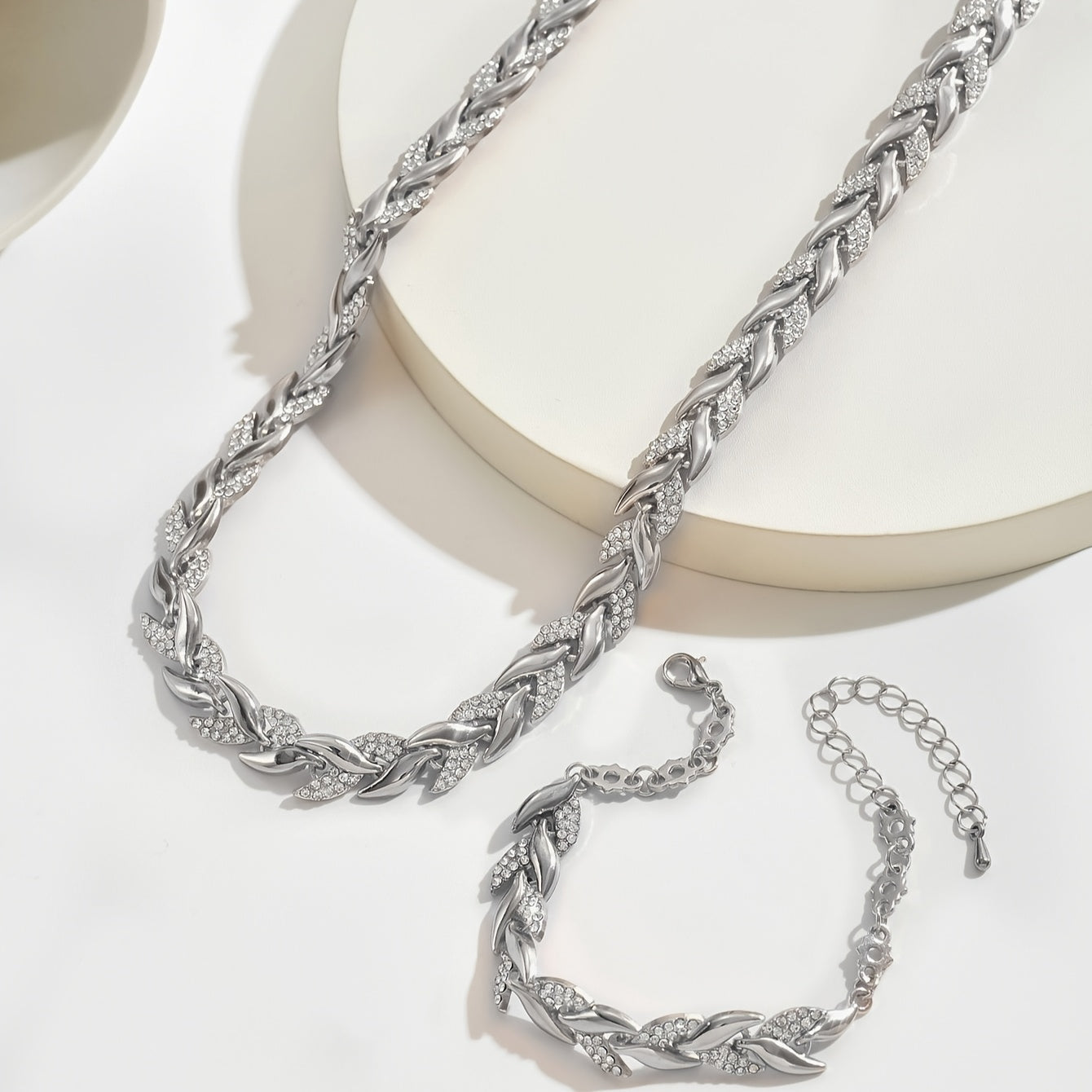 Julia™ | Set Halskette und elegantes Armband