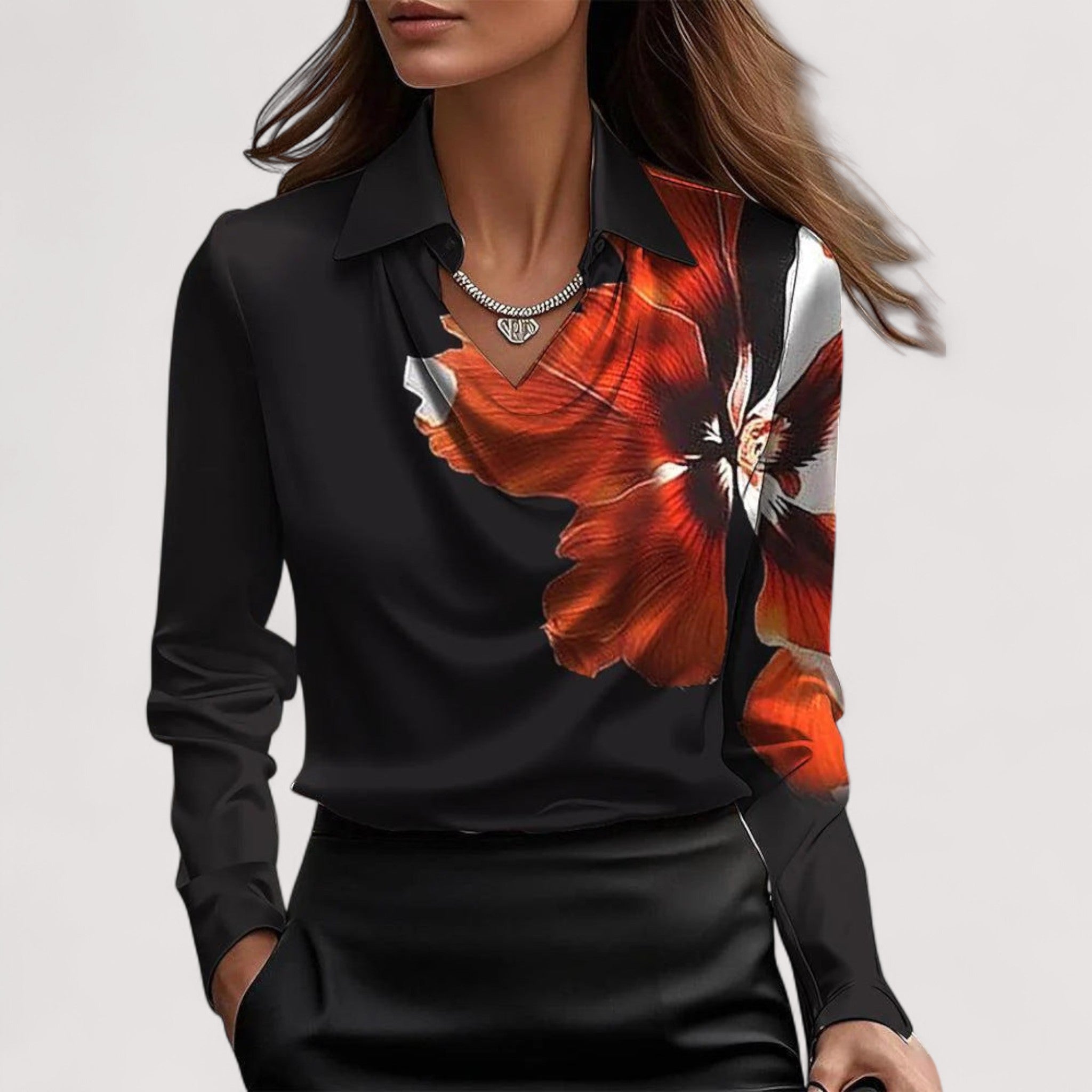 Charlotte™ | Bluse aus Satin mit V-Ausschnitt