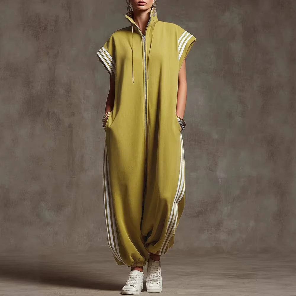 Elvara™ Gestreifter Jumpsuit in Kontrastfarben mit Stehkragen und Reissverschluss, Produktansicht