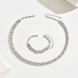 Julia™ | Set Halskette und elegantes Armband