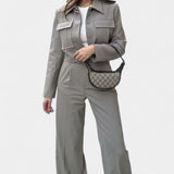 Edelgund – Kurze Jacke & weite Hose Set von Amora Bern, Ansicht 12
