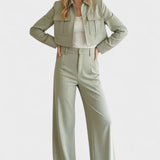 Edelgund – Kurze Jacke & weite Hose Set von Amora Bern