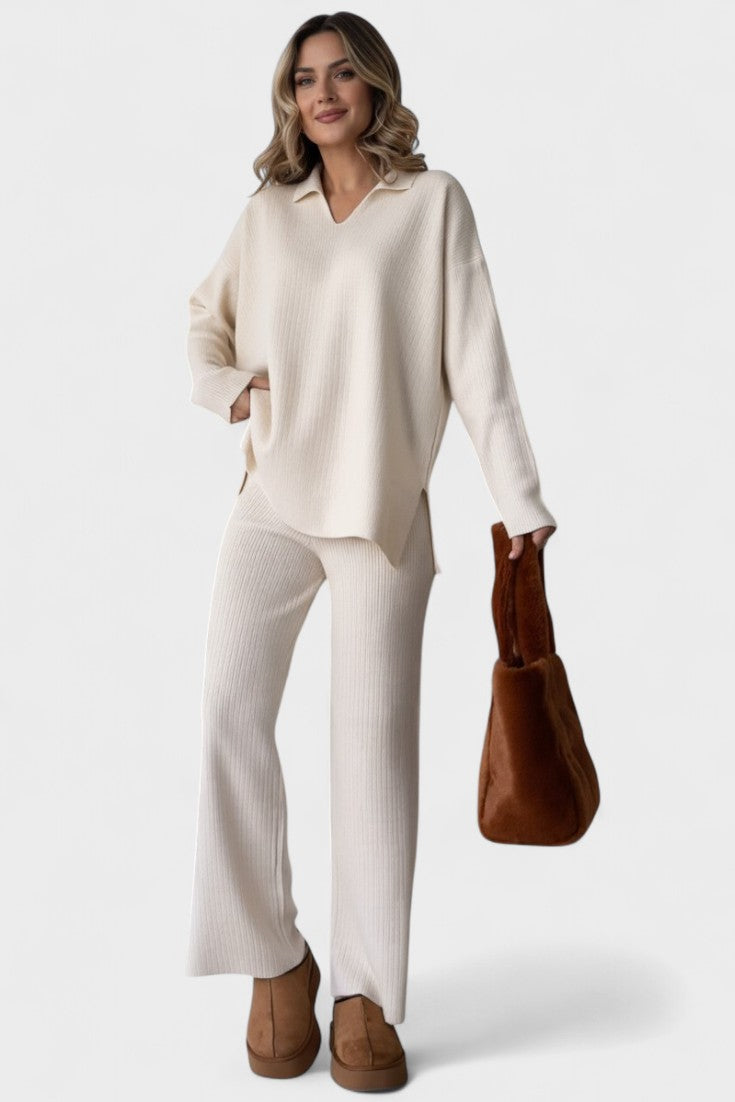 Amalgard – V-Ausschnitt-Oberteil & weite Hose Set von Amora Bern