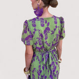 Adelina™ | Blumenkleid mit V-Ausschnitt