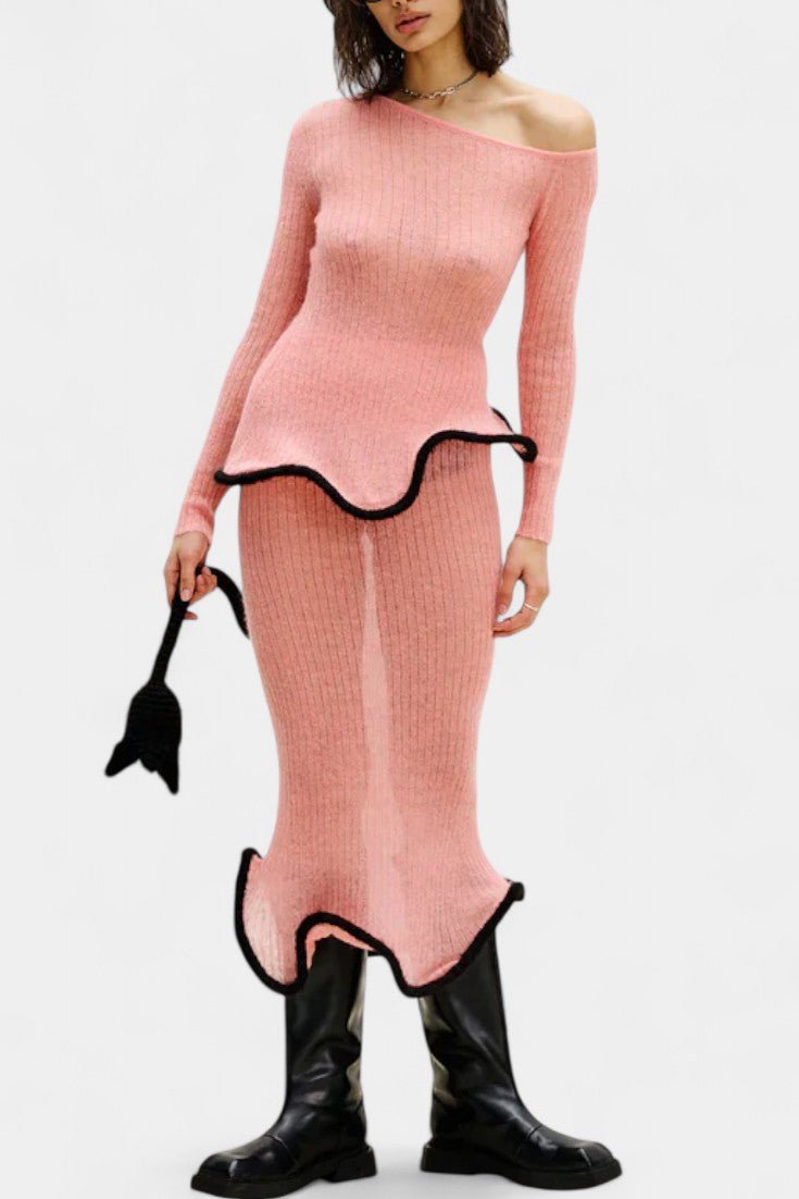 Faralda – Figurbetontes Strickoberteil & Maxirock Set von Amora Bern