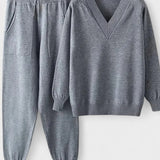 Ehrengard – V-Ausschnitt-Strickpullover & Hose Set von Amora Bern, Ansicht 4