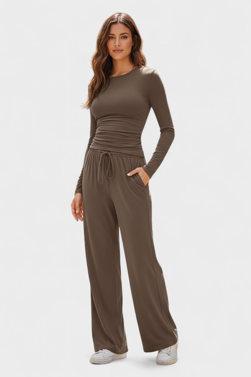 Arnhild – Langarmshirt & weite Hose Set von Amora Bern, Ansicht 7