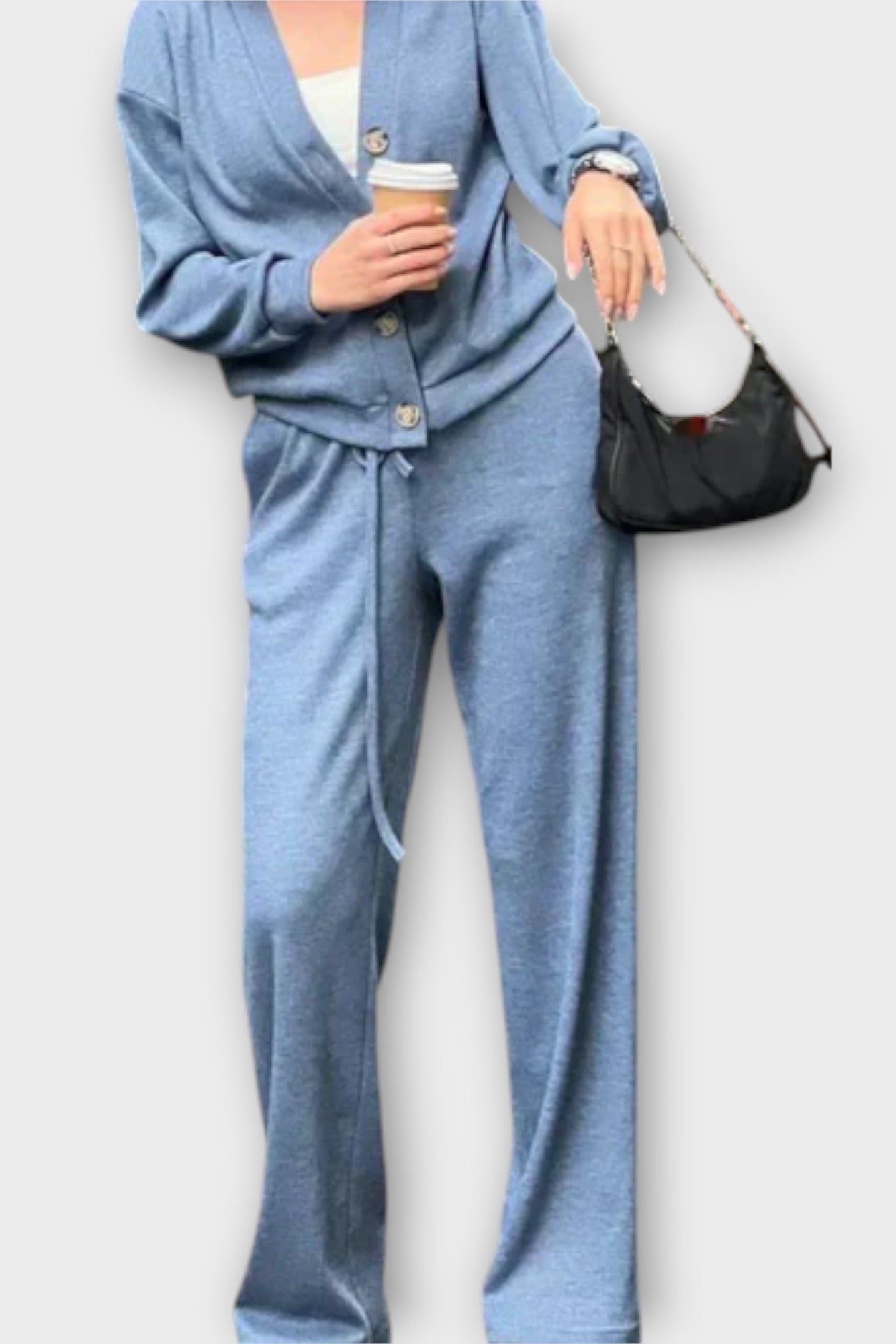 Odalinde – Strickjacke mit Knöpfen & Hose Set von Amora Bern, Ansicht 4