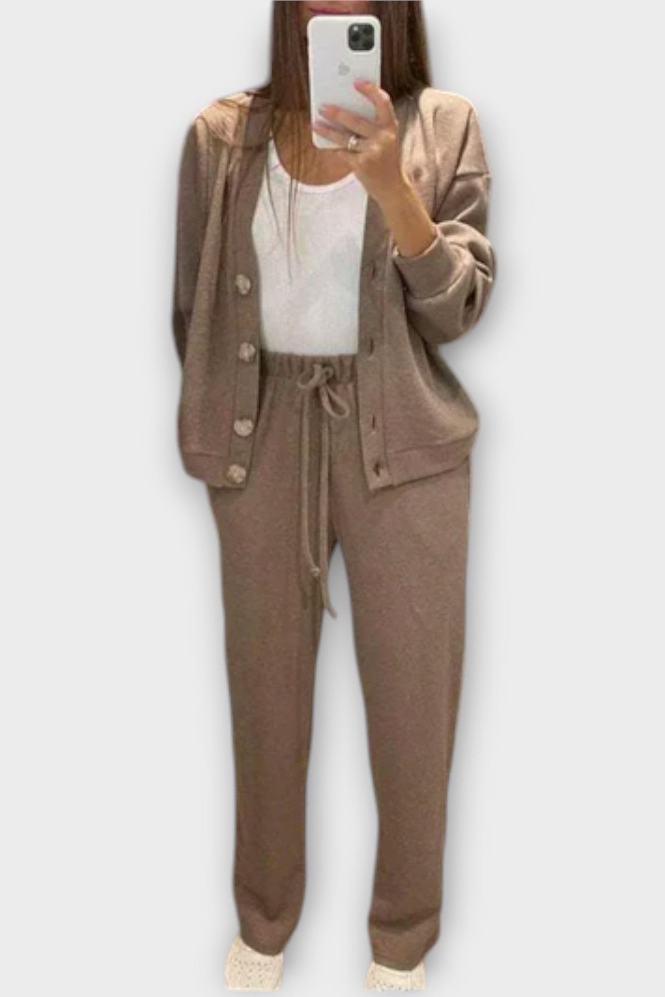 Odalinde – Strickjacke mit Knöpfen & Hose Set von Amora Bern, Ansicht 5