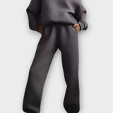 Gunthild – Lockerer Kapuzenpullover & Hose Set von Amora Bern, Ansicht 4