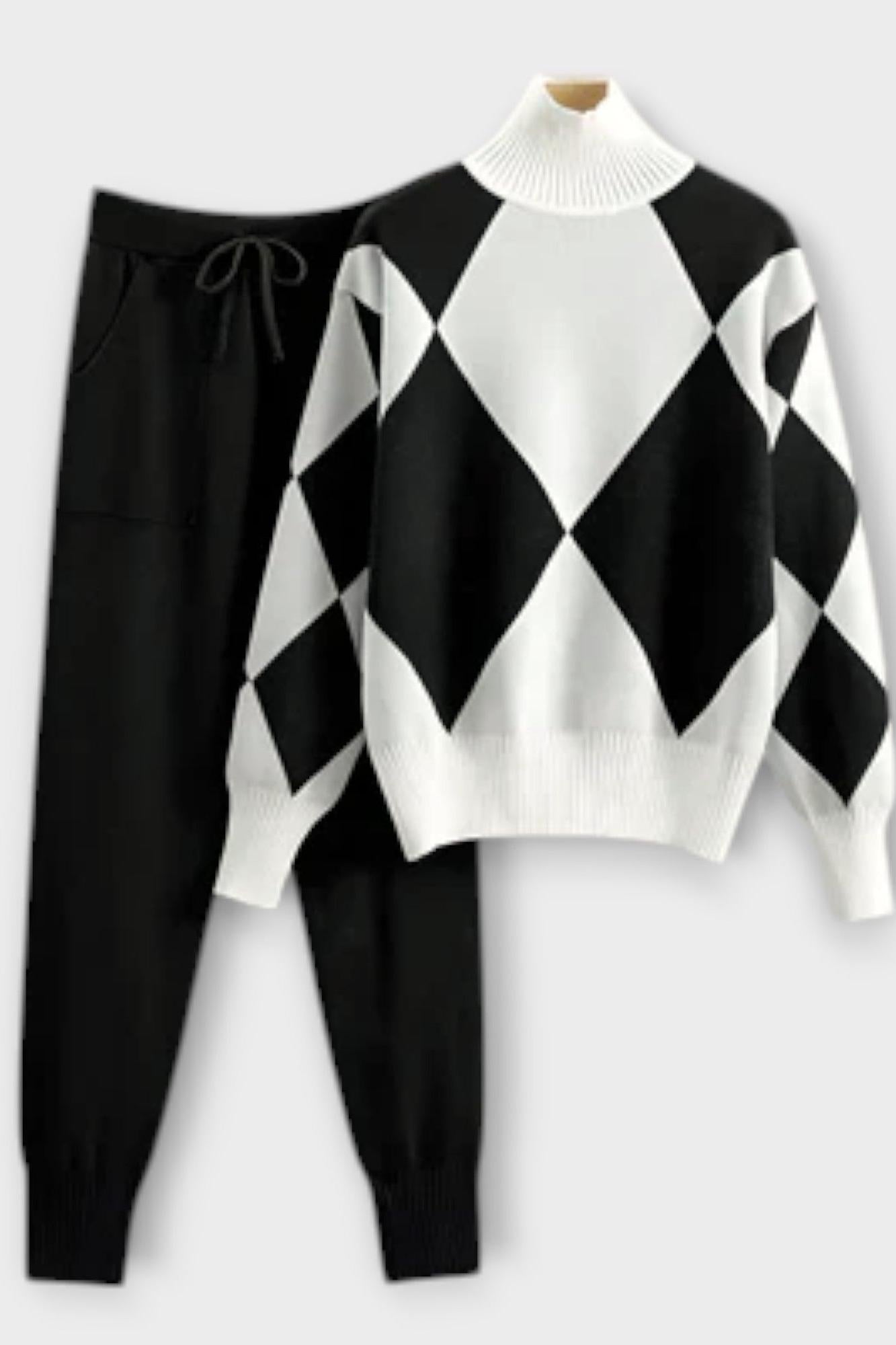 Hartlinde – Argyle-Strickpullover & Hose Set von Amora Bern, Ansicht 2