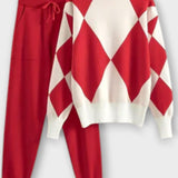 Hartlinde – Argyle-Strickpullover & Hose Set von Amora Bern, Ansicht 4