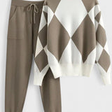 Hartlinde – Argyle-Strickpullover & Hose Set von Amora Bern