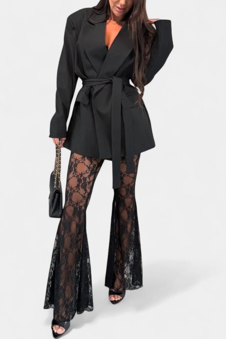 Eilhild – Blazer & Spitzenhose Set von Amora Bern
