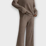 Oswinde – Gerippter Strickpullover & weite Hose Set von Amora Bern, Ansicht 3