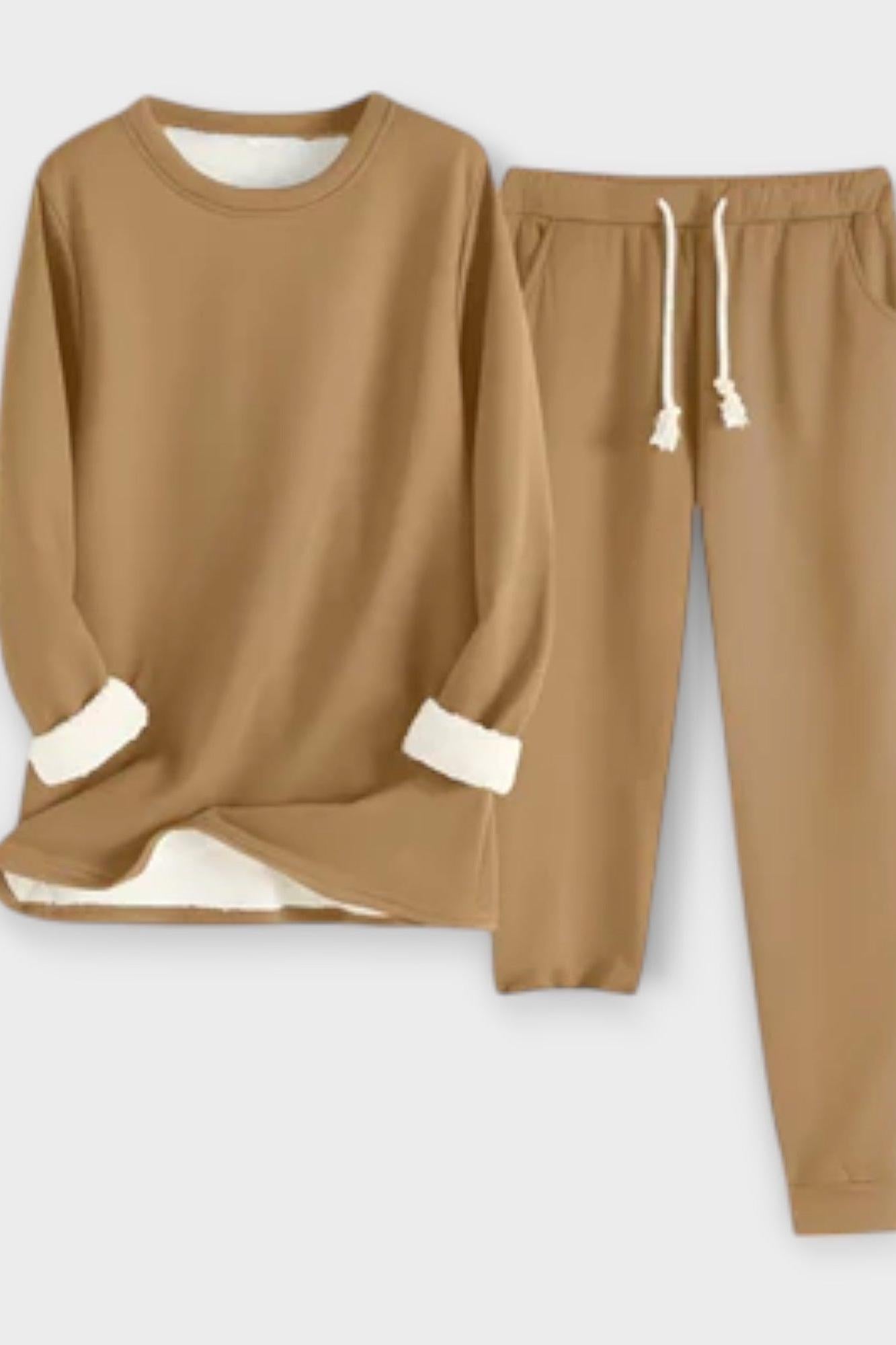 Hiltraud – Langarm-Oberteil mit Kontrastbesatz & Hose Set von Amora Bern, Ansicht 6