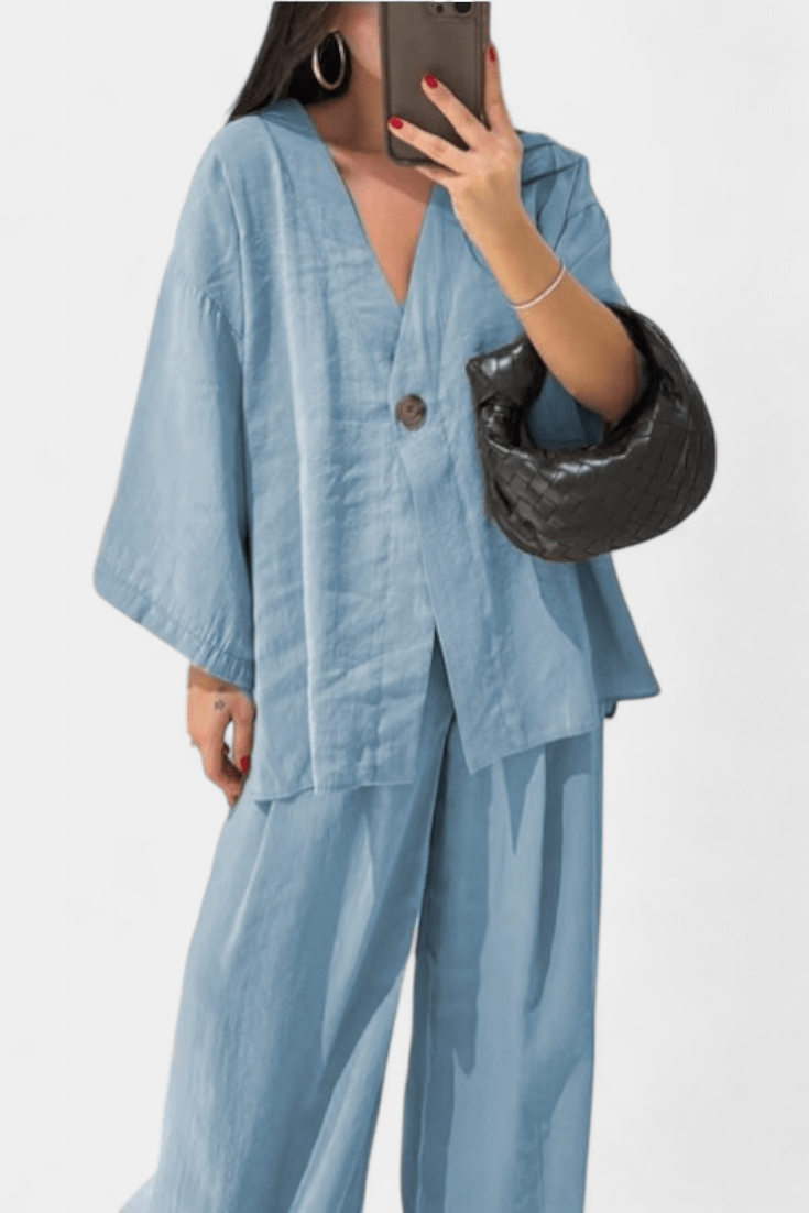 Volkhild – Lockeres Wickeloberteil & weite Hose Set von Amora Bern, Ansicht 13