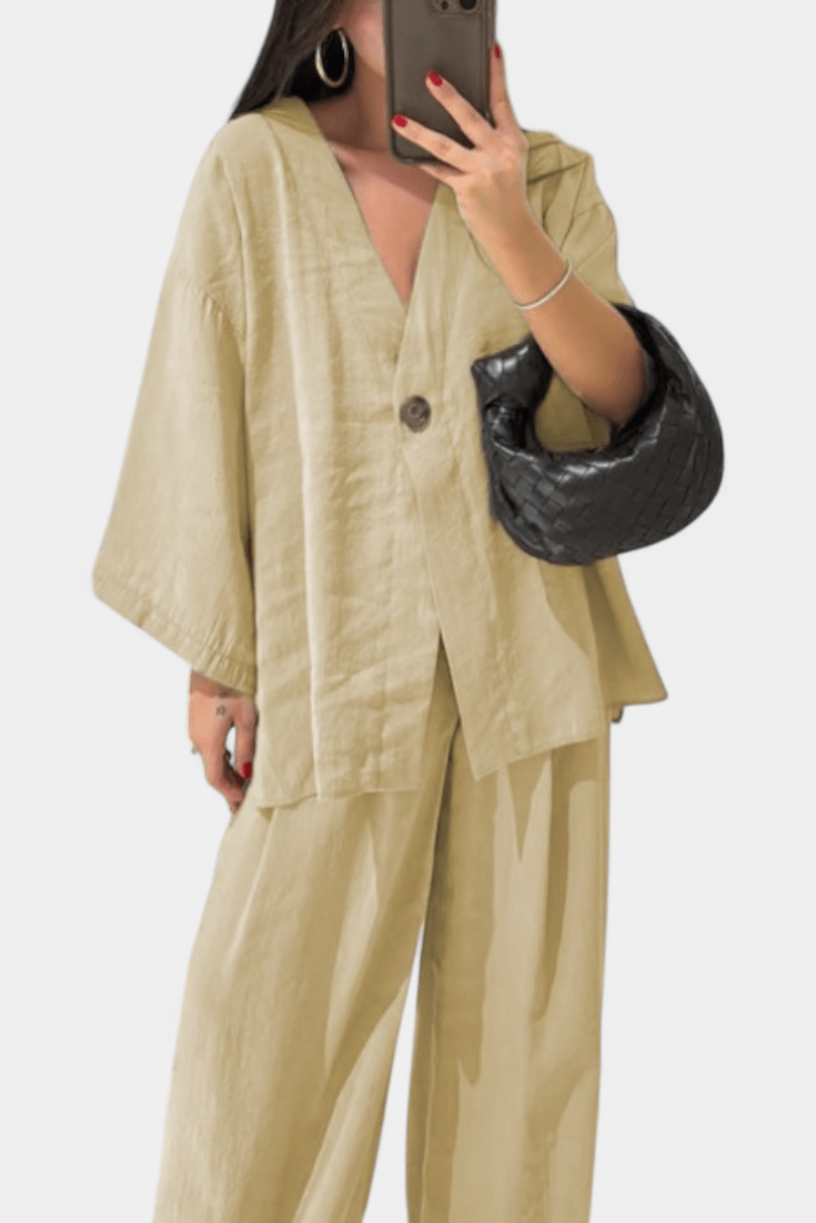 Volkhild – Lockeres Wickeloberteil & weite Hose Set von Amora Bern, Ansicht 15