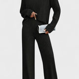 Rudhild – Gerippter Strickpullover & weite Hose Set von Amora Bern