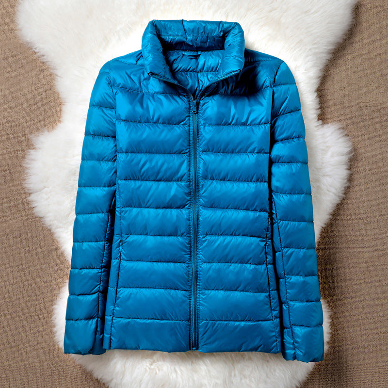 Ragnhild – Übergangsjacke in Himmelblau von Amora Bern, Ansicht 3
