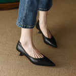 Jutta – Spitze Pumps mit niedrigem Absatz von Amora Bern, Ansicht 10
