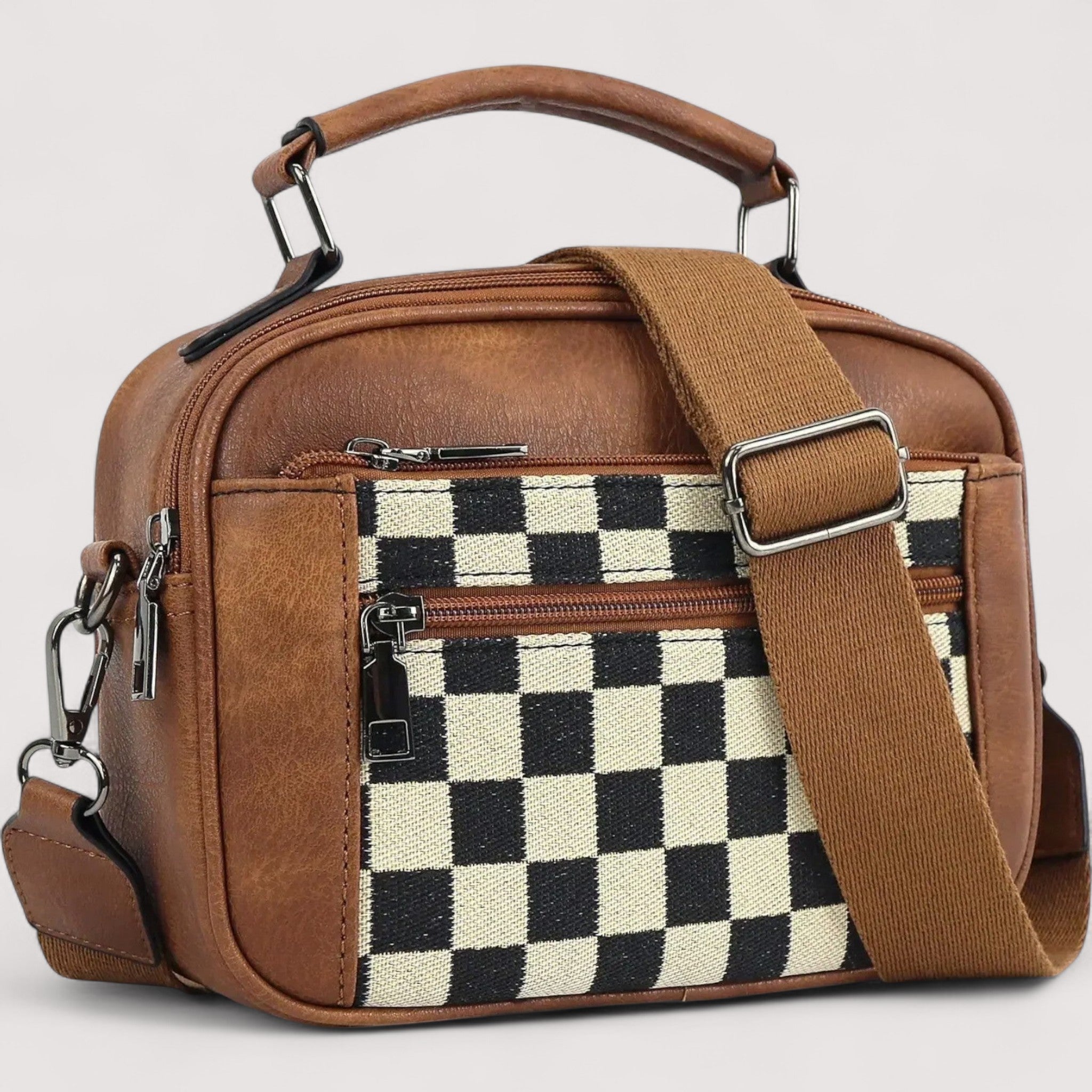 Fabienne™ | ChessMate