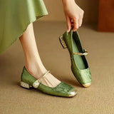 Frieda – Klassische Riemchenschuhe mit elegantem Look von Amora Bern