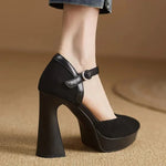 Zäzilia – Pumps mit Knöchelriemen und Blockabsatz von Amora Bern, Ansicht 11