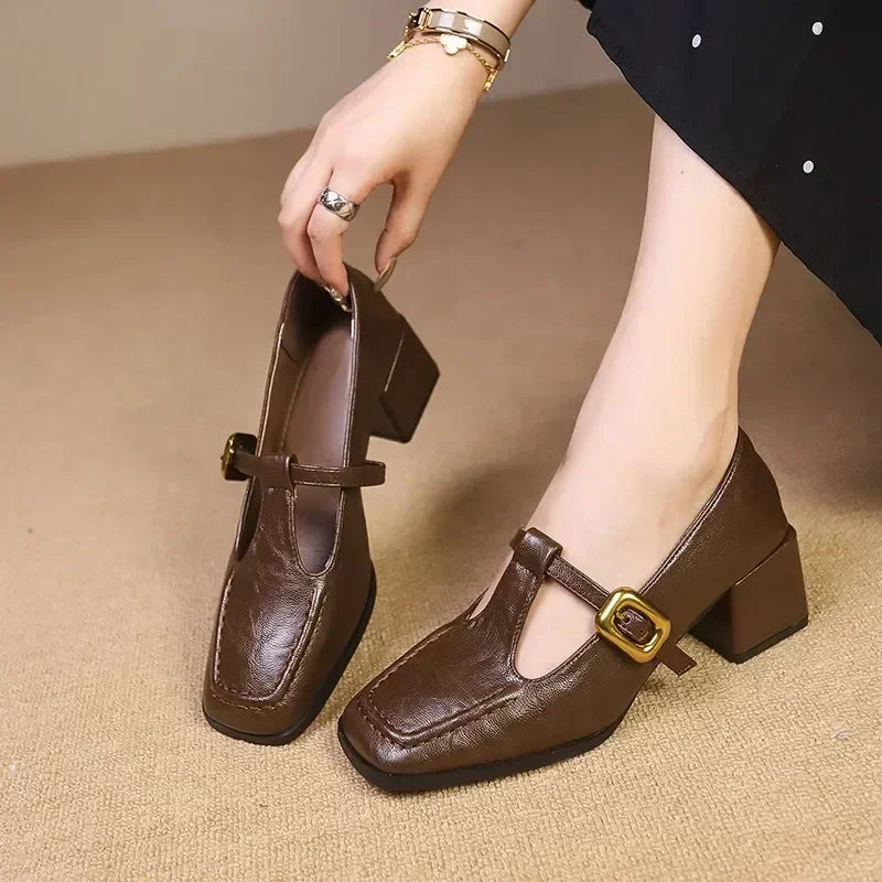 Ida – Zeitlose Damen-Schuhe mit mittelhohem Absatz von Amora Bern, Ansicht 3