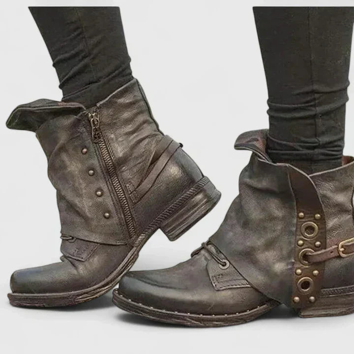 Rothaide – Orthopädische Stiefeletten mit Fussgewölbestütze von Amora Bern, Ansicht 2