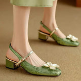 Rosamunde – Slingpumps mit Blütenapplikation von Amora Bern