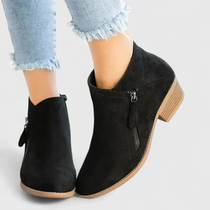 Rictrude – Orthopädische Stiefeletten mit Reissverschluss von Amora Bern