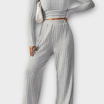 Richgard – Plissiertes Langarm-Oberteil & weite Hose Set von Amora Bern, Ansicht 2