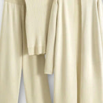 Isgard – Dreiteiliges Rippstrick-Set mit Hose von Amora Bern, Ansicht 4