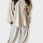 Sunhild – Oversize-Langarm-Oberteil & weite Hose Set von Amora Bern, Ansicht 6