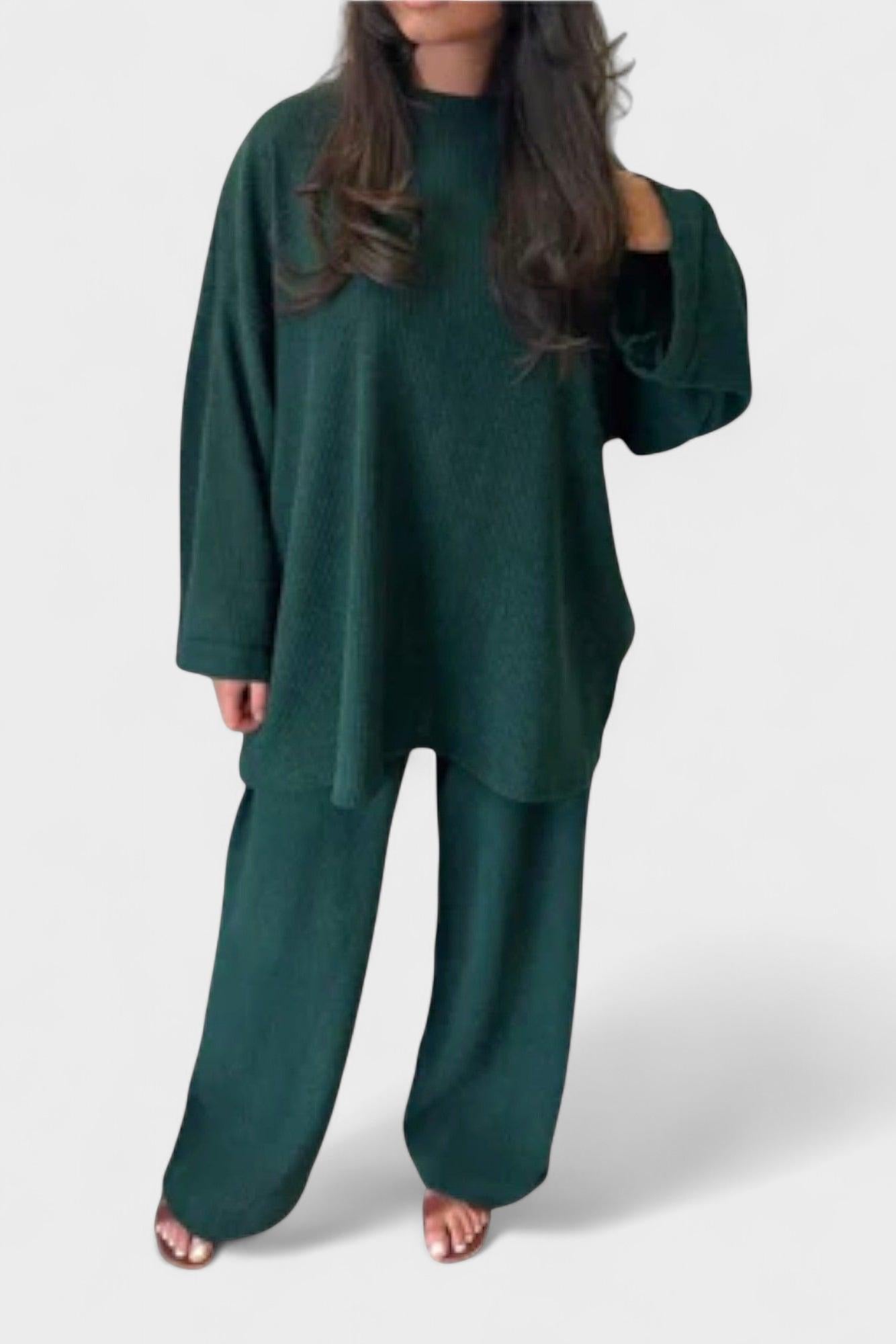 Sunhild – Oversize-Langarm-Oberteil & weite Hose Set von Amora Bern