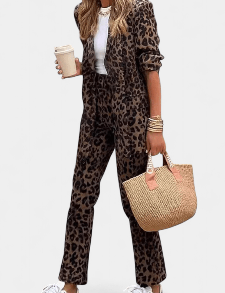 Gerhild – Hemd & Hose mit Leopardenmuster Set von Amora Bern