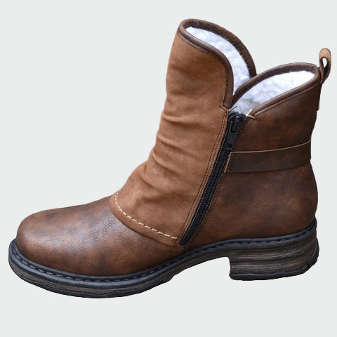 Sigiberga – Winterstiefeletten aus Leder mit Fellfutter von Amora Bern