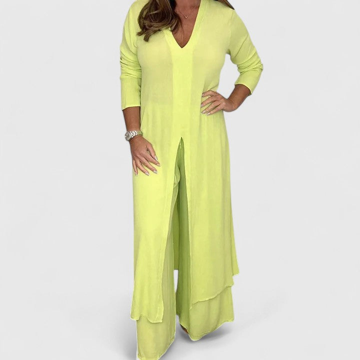 Carmella Komfortables zweiteiliges Set, Nahaufnahme