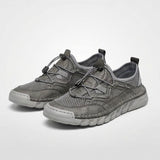 Elara – Der atmungsaktive Komfortschuh