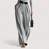 Nolia™ | Langarmshirt mit hohem Kragen und weißen Akzenten mit weiten Hosen und Gürtelset