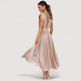 Eira™ | Plissiertes Kleid