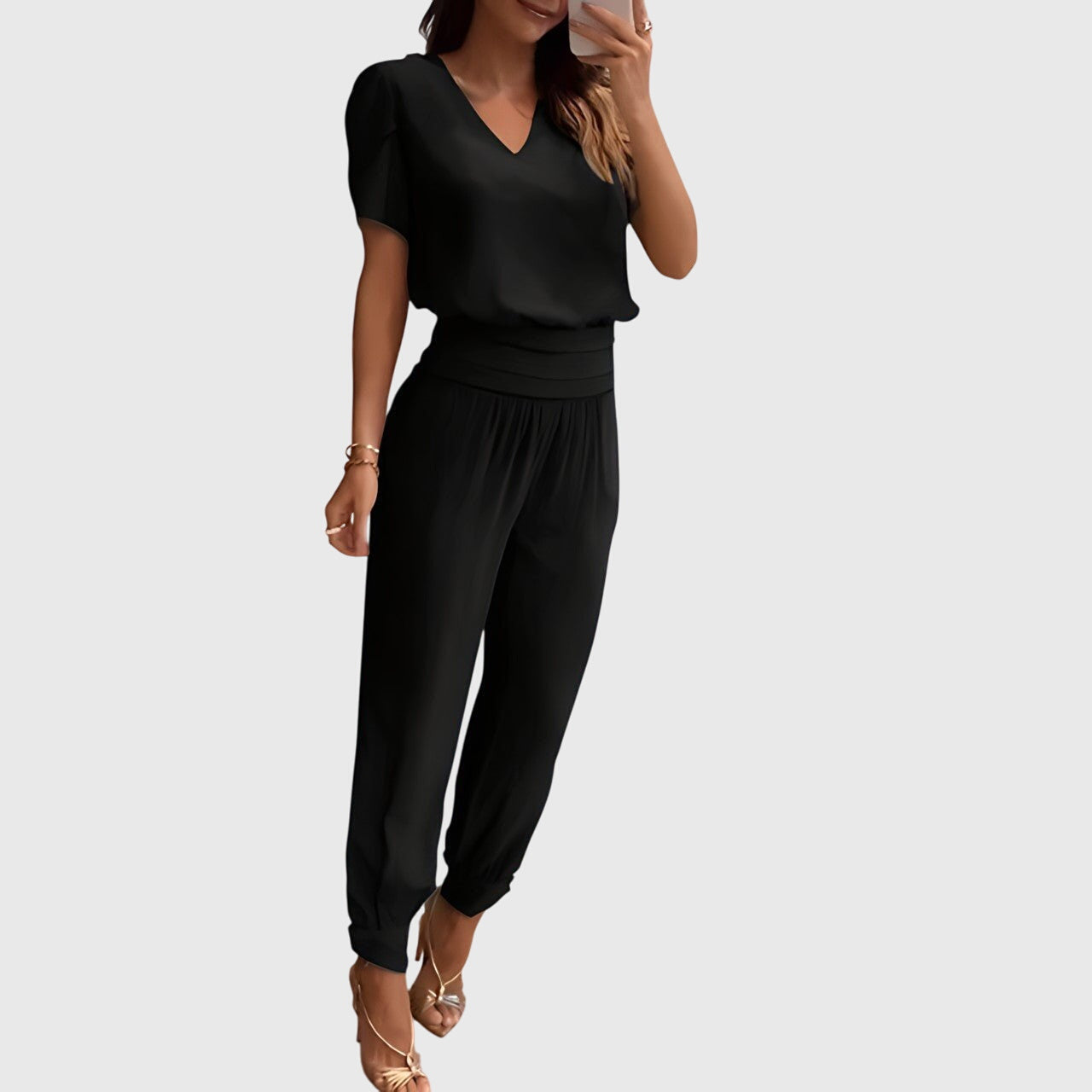 Jennifer™ Stilvolles Blusen- und Hosenset, Nahaufnahme