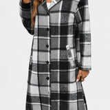 Swanhilde – Karierte Jacke mit Kapuze von Amora Bern